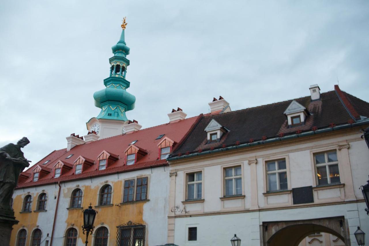 Old Town 1 Bdr, A/C, W/Parking Apartment Bratislava Luaran gambar